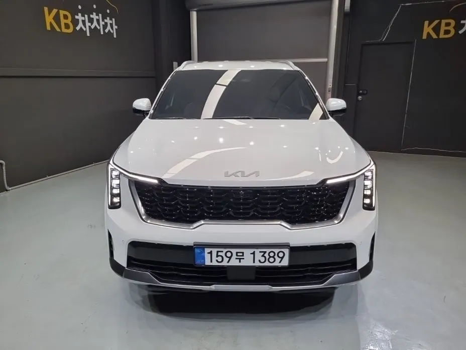 Kia Sorento — фото 7