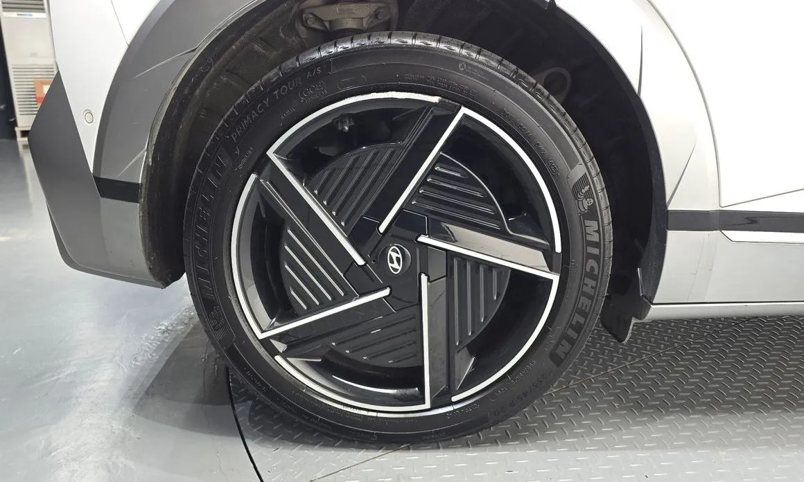 Hyundai Ioniq5 — фото 9