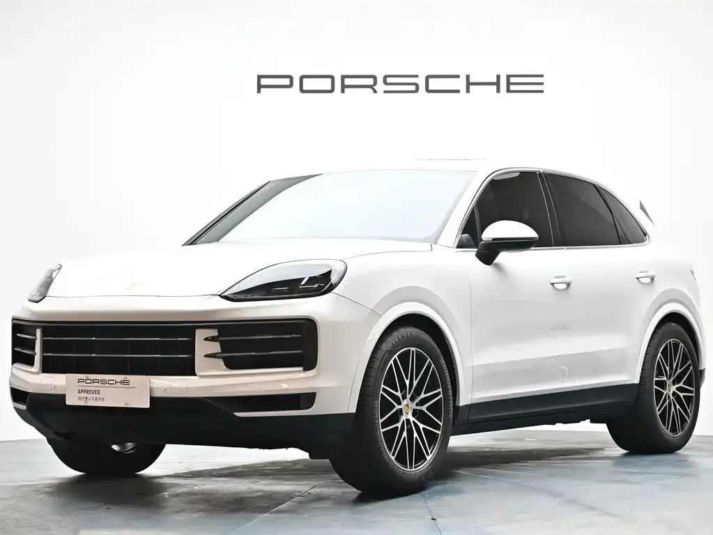 Porsche Cayenne — фото 1