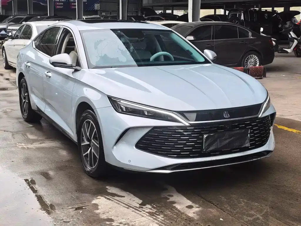 BYD Qin L — фото 2