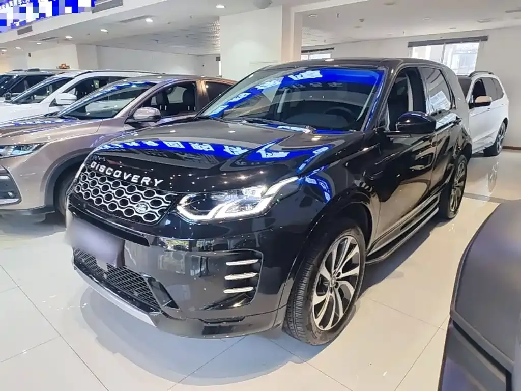 Land Rover Discovery Sport — фото 1