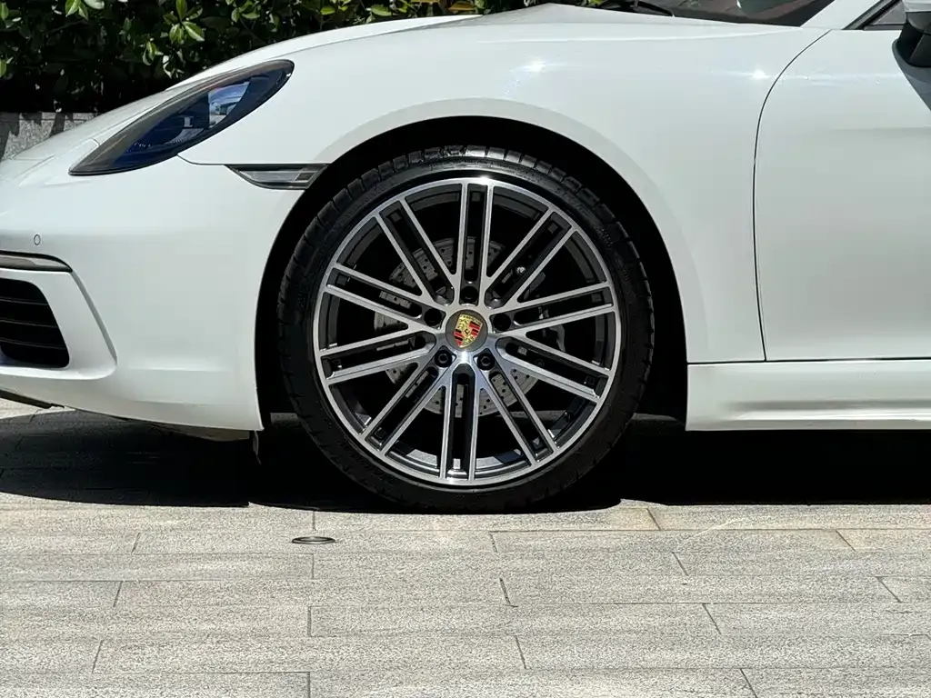 Porsche 718 — фото 4