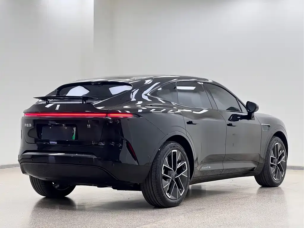 Avatr 11 — фото 9