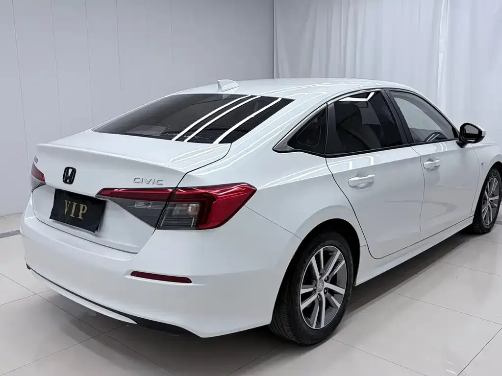 Honda Civic — фото 9