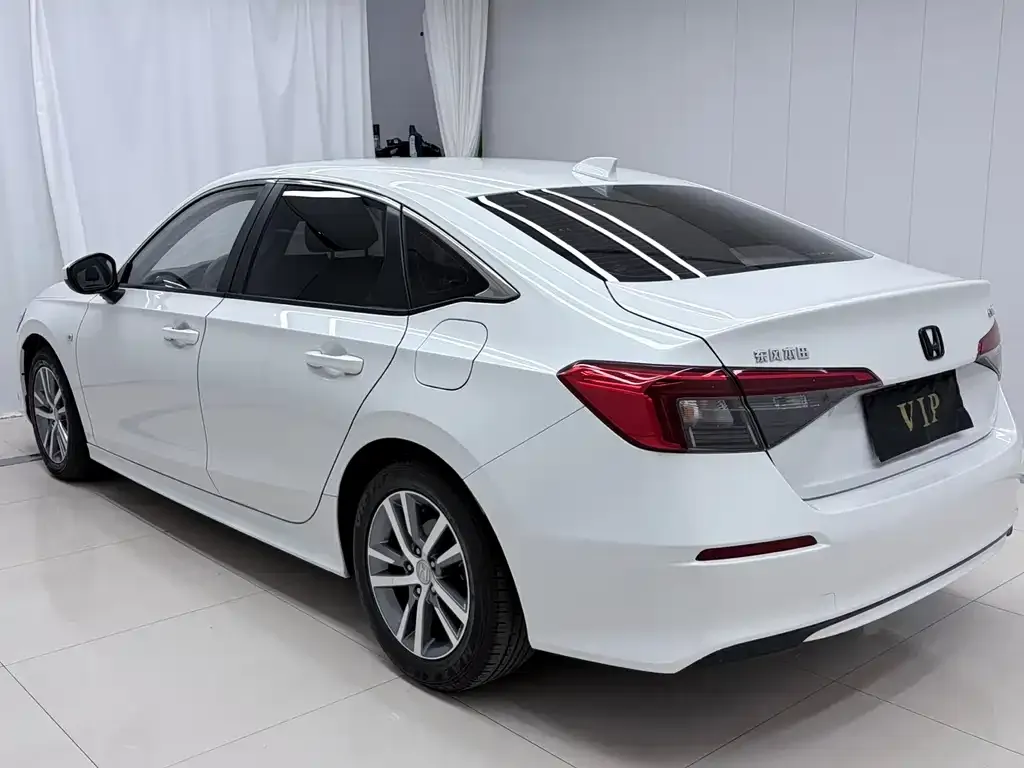 Honda Civic — фото 2