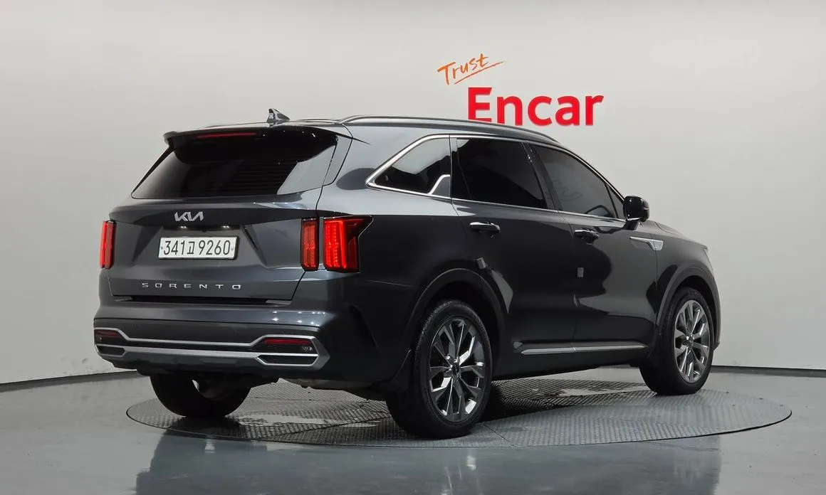 Kia Sorento — фото 4