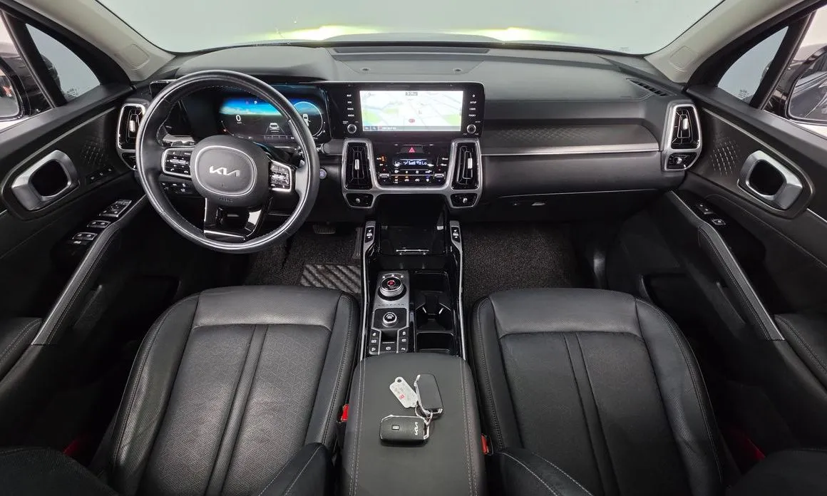 Kia Sorento — фото 6