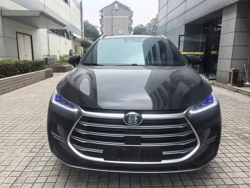 BYD Tang New Energy — фото 10