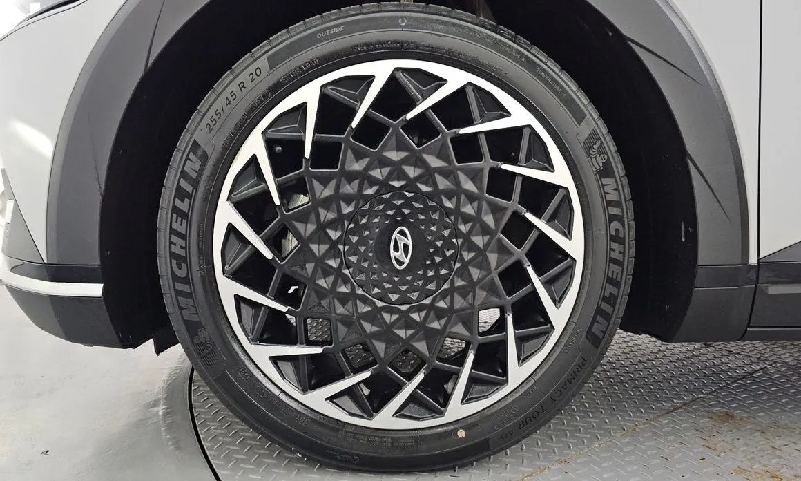 Hyundai Ioniq5 — фото 9