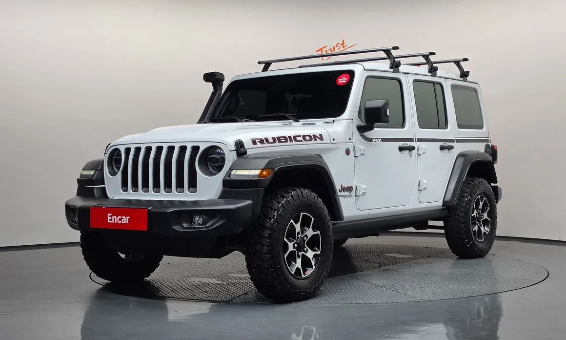 Jeep Wrangler — фото 1