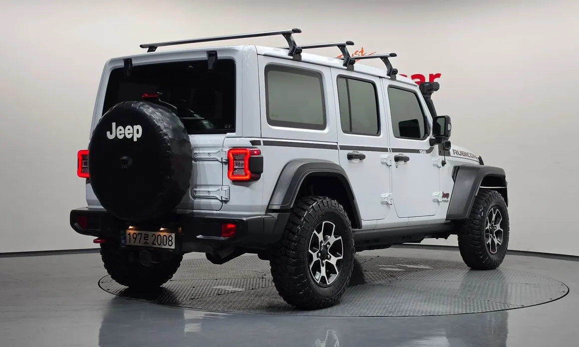 Jeep Wrangler — фото 2