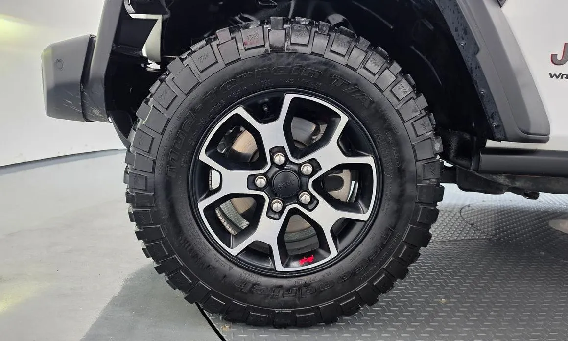 Jeep Wrangler — фото 9