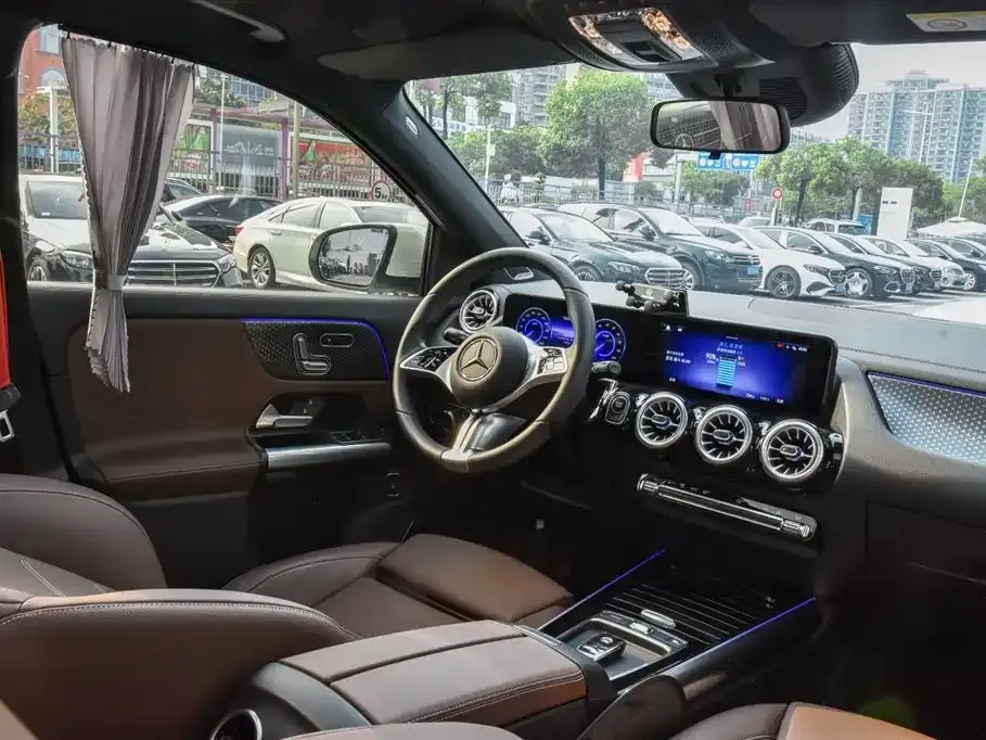 Mercedes-Benz EQA — фото 3