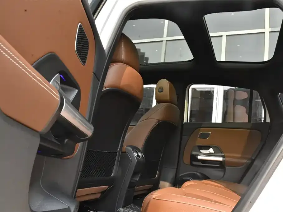 Mercedes-Benz EQA — фото 2