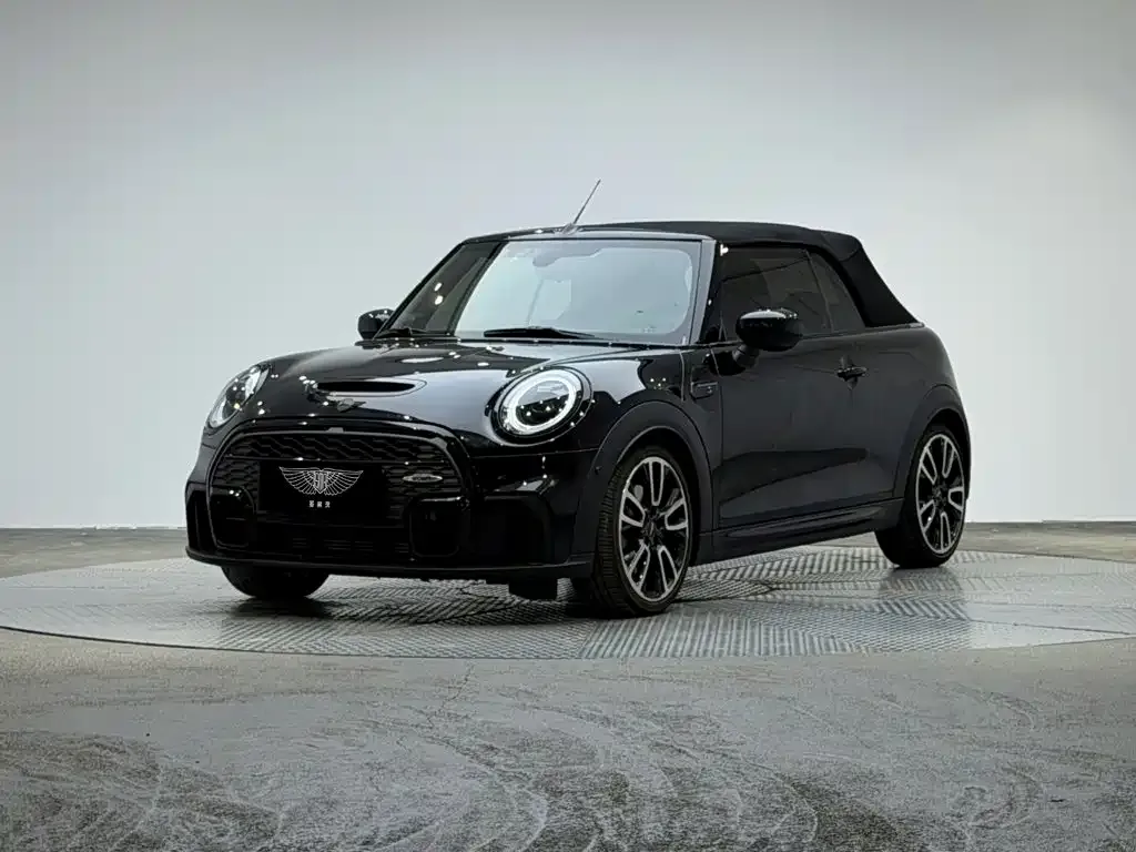 MINI Cooper (3-door) — фото 1