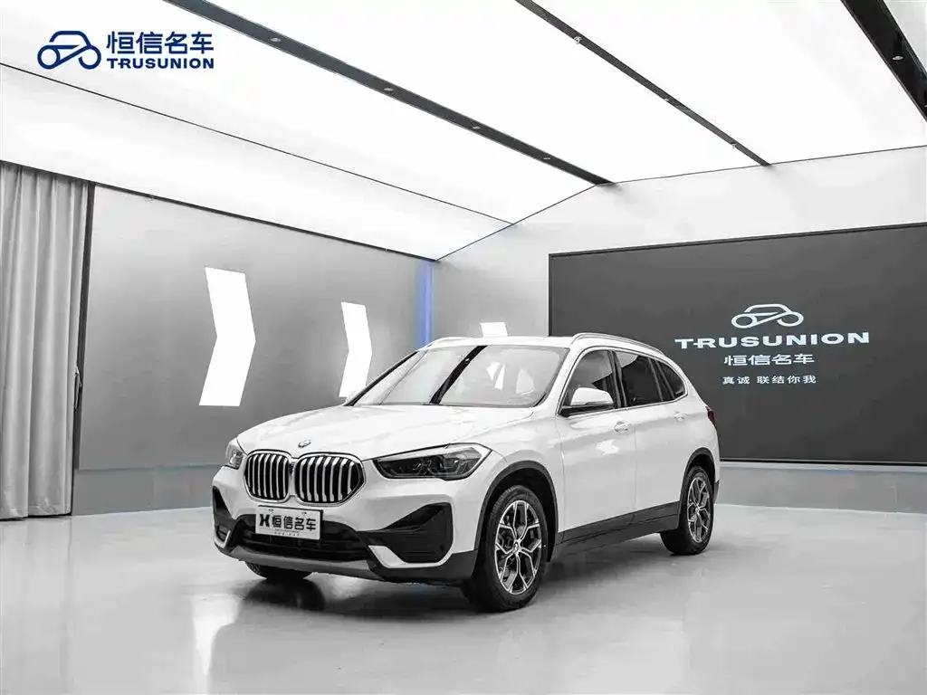 BMW X1 — фото 10