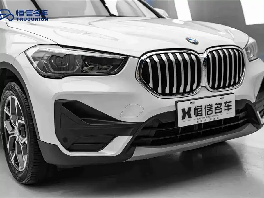 BMW X1 — фото 4