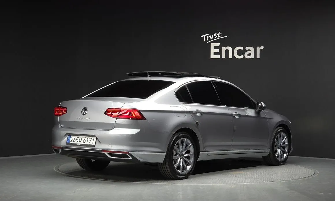 Volkswagen Passat — фото 3