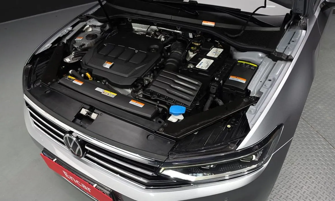 Volkswagen Passat — фото 7