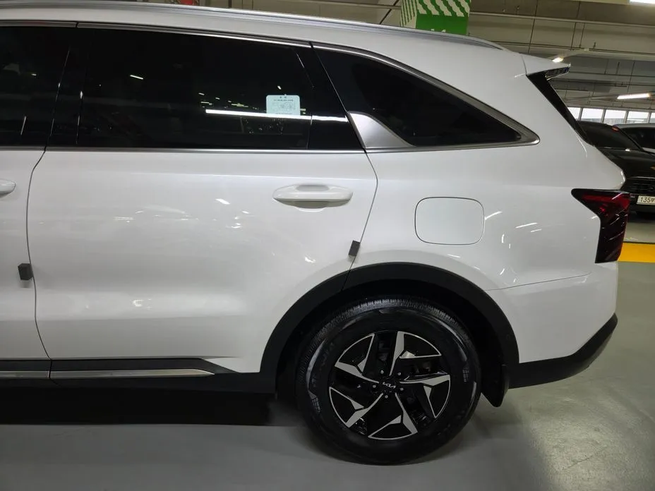 Kia Sorento — фото 3