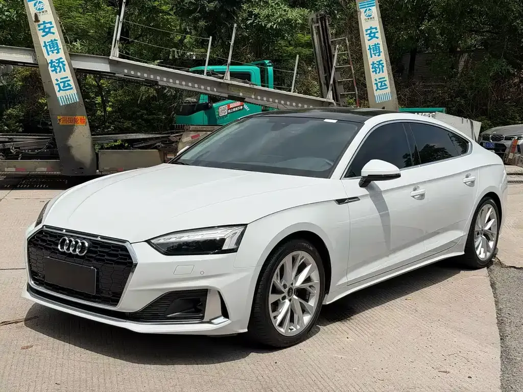 Audi A5 (Import) — фото 1