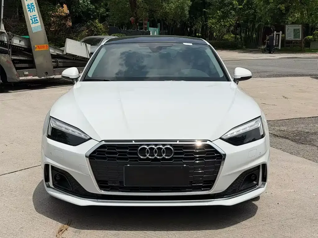 Audi A5 (Import) — фото 2