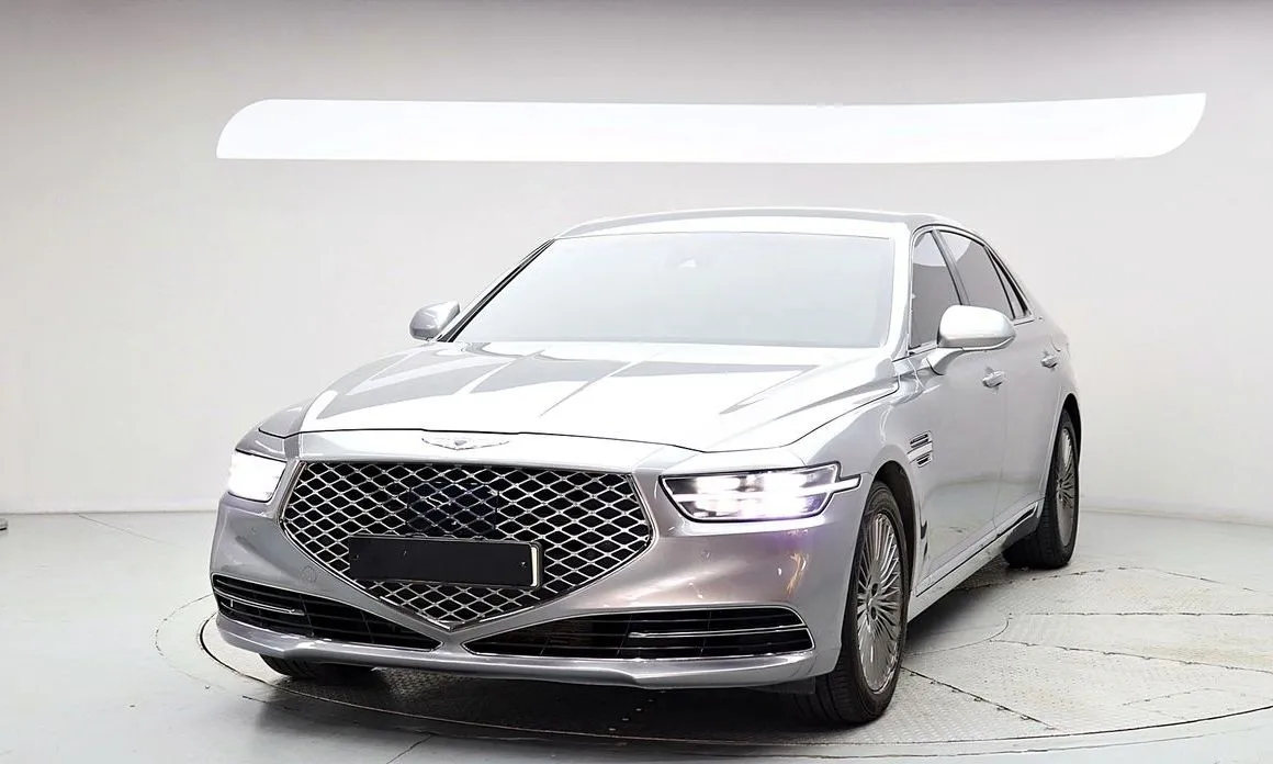 Genesis G90 — фото 1