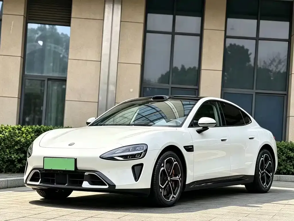 Xiaomi SU7 — фото 1