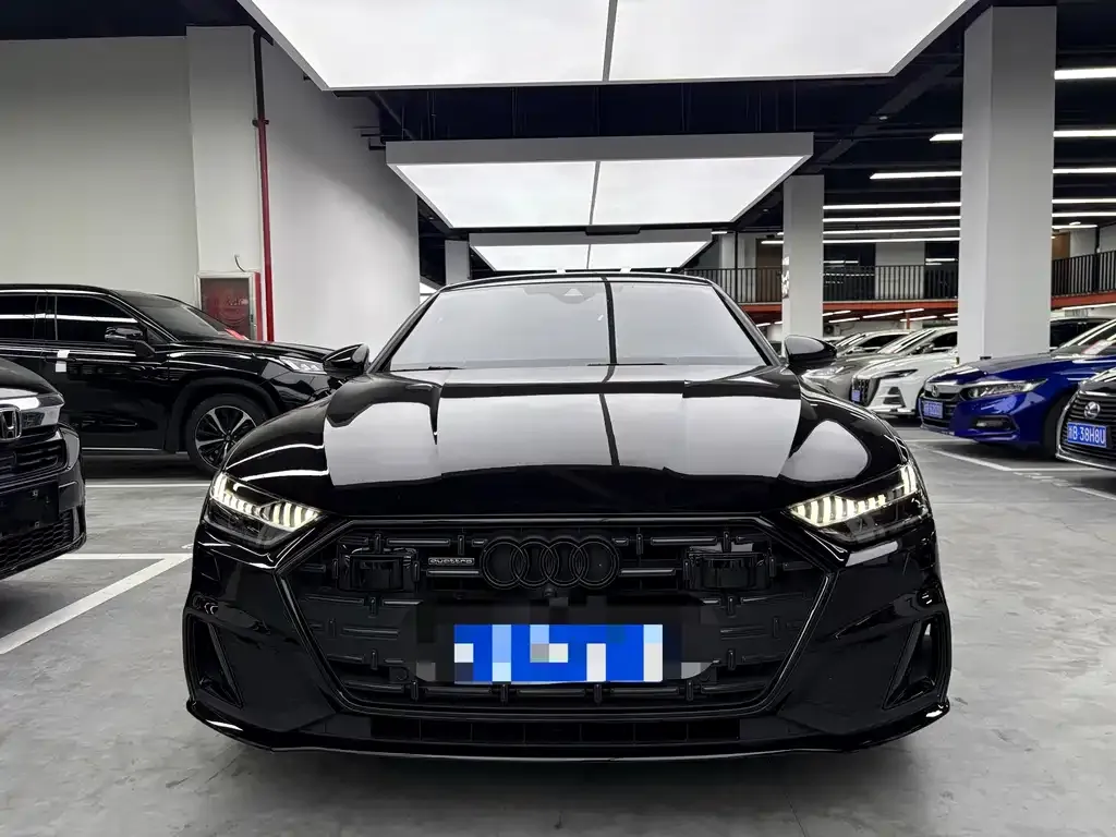 Audi A7L — фото 2