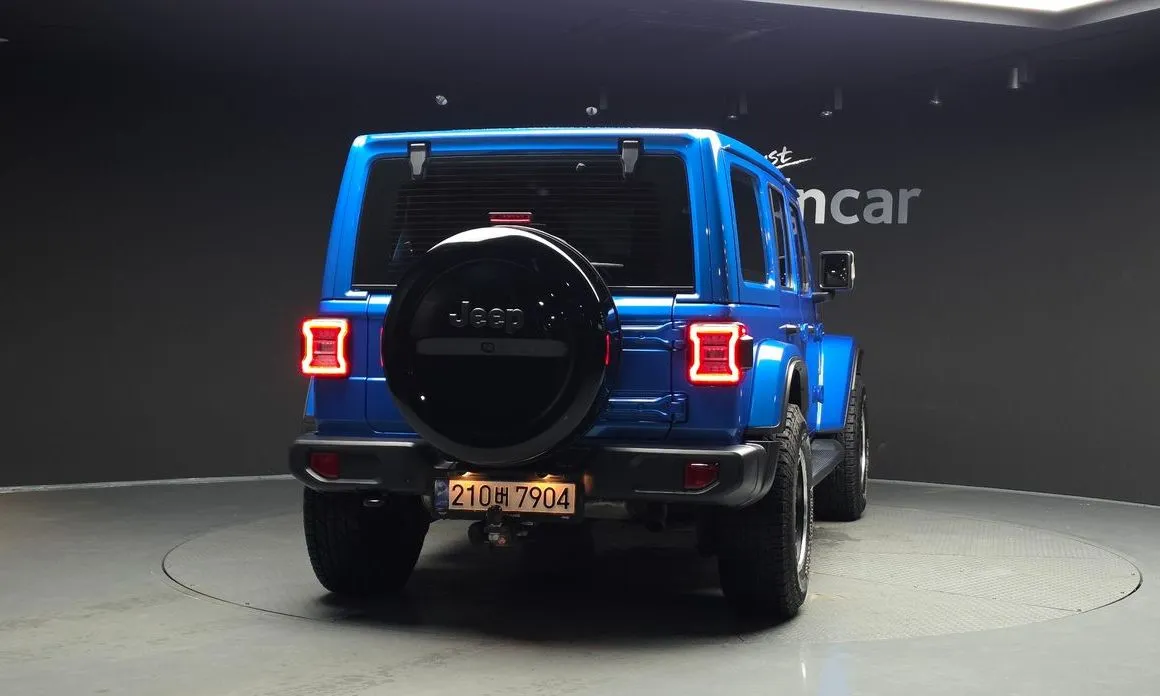 Jeep Wrangler — фото 4