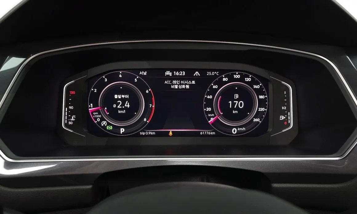 Volkswagen Tiguan — фото 4