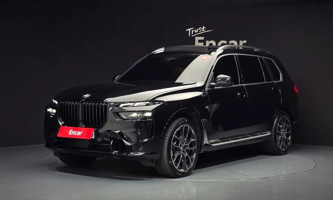 BMW X7 — фото 1