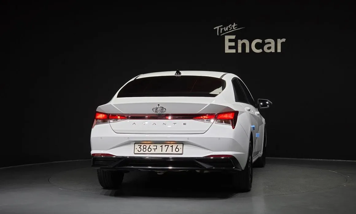 Hyundai AVANTE — фото 9