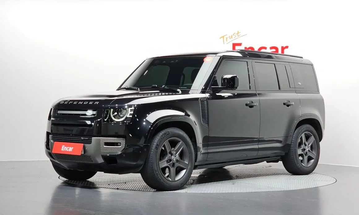 Land Rover Defender — фото 1