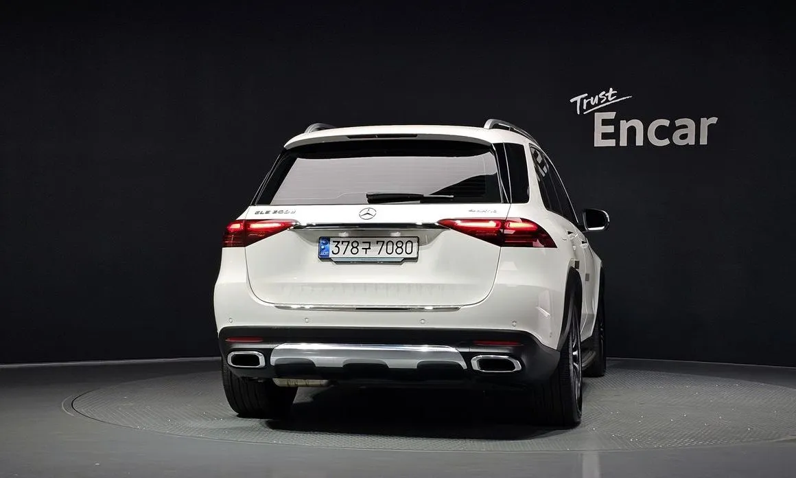 Mercedes-Benz GLE-Class — фото 4