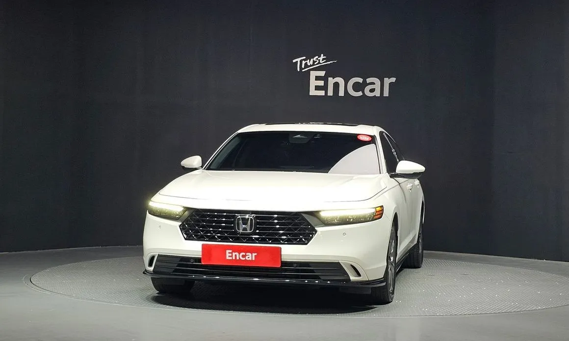 Honda Accord — фото 3