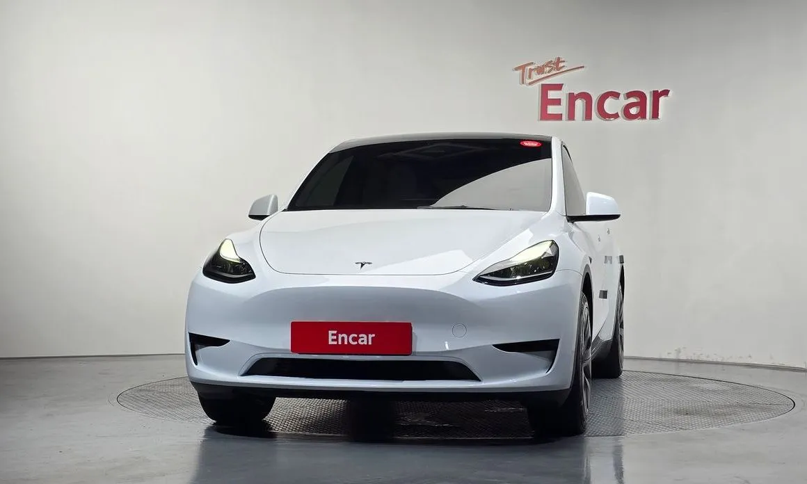Tesla Model Y — фото 7