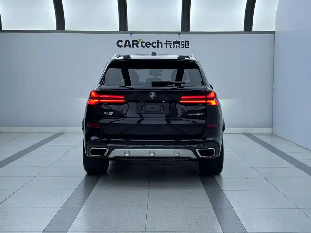 BMW X5 — фото 2