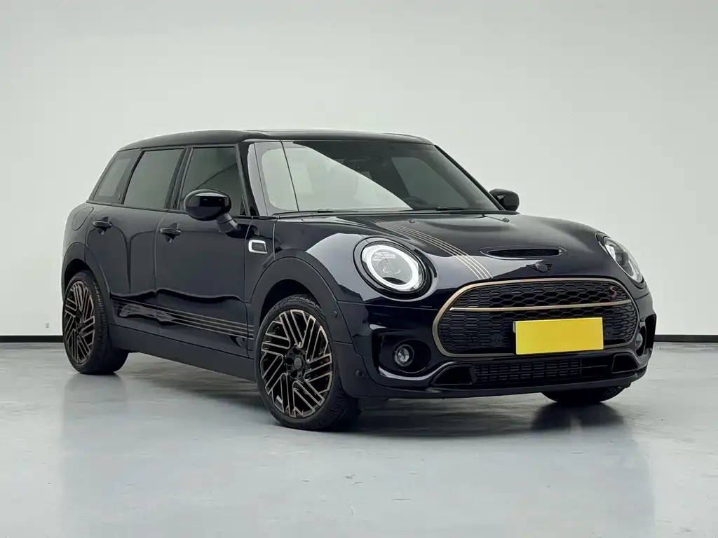 MINI Clubman — фото 6