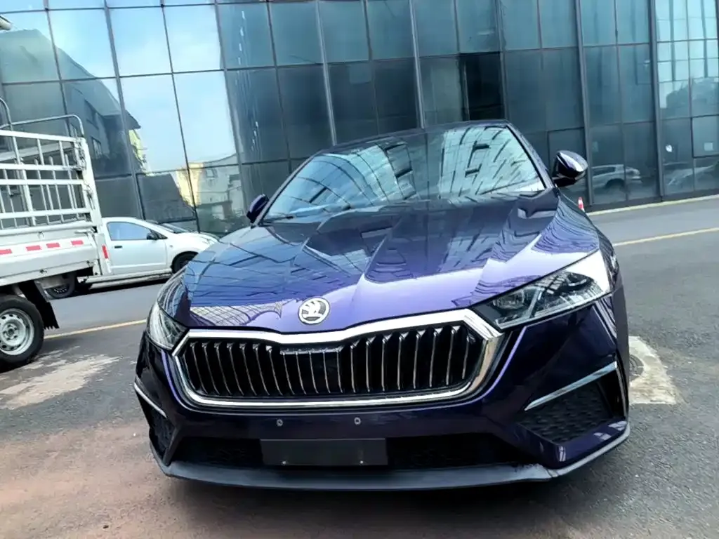 Skoda Octavia — фото 6