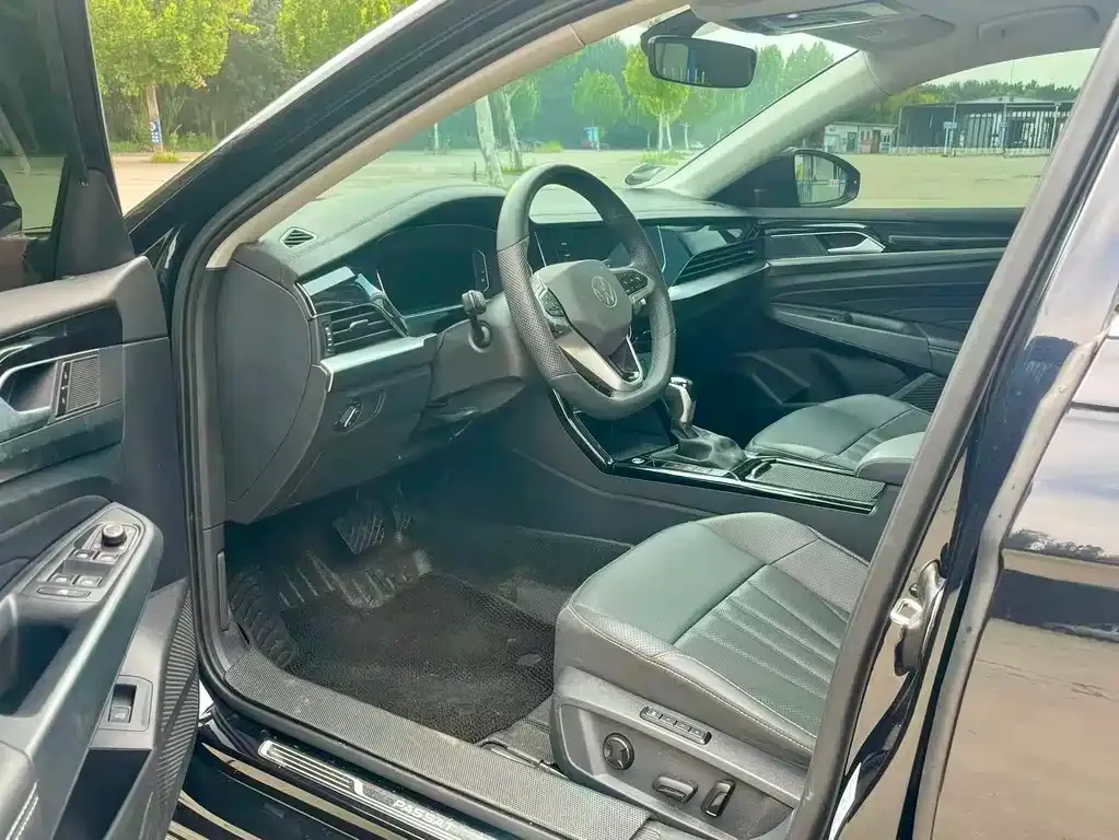 Volkswagen Passat — фото 4
