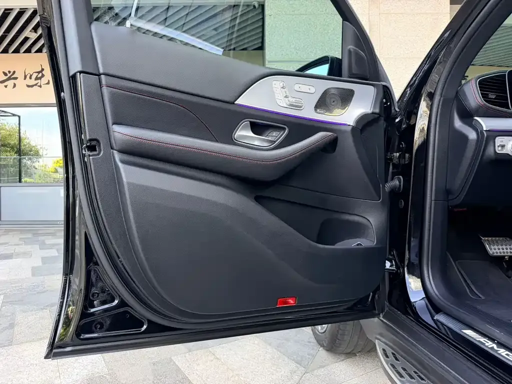 Mercedes-Benz GLE AMG — фото 6