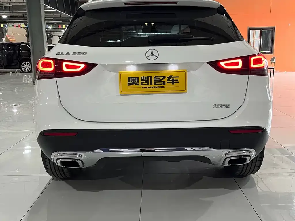 Mercedes-Benz GLA — фото 8