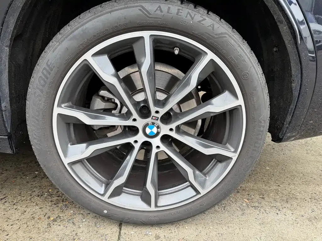 BMW X3 — фото 10