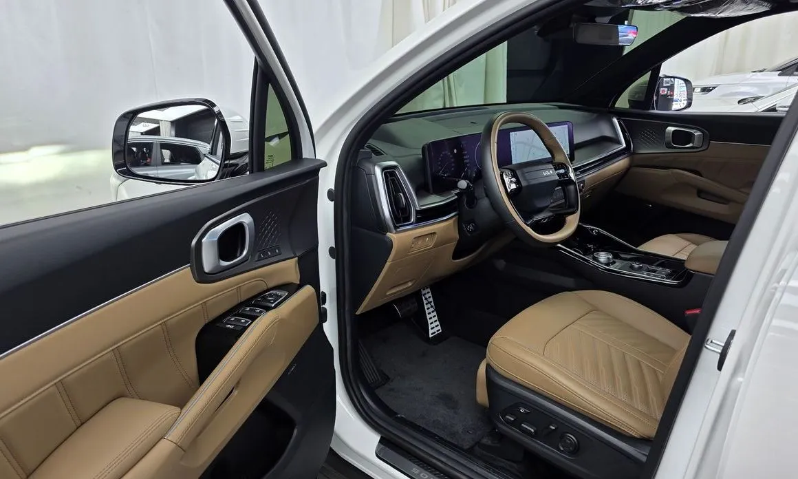 Kia Sorento — фото 10