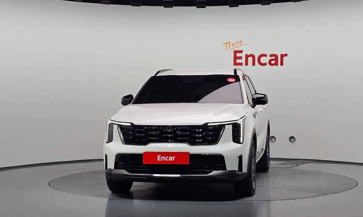 Kia Sorento — фото 10