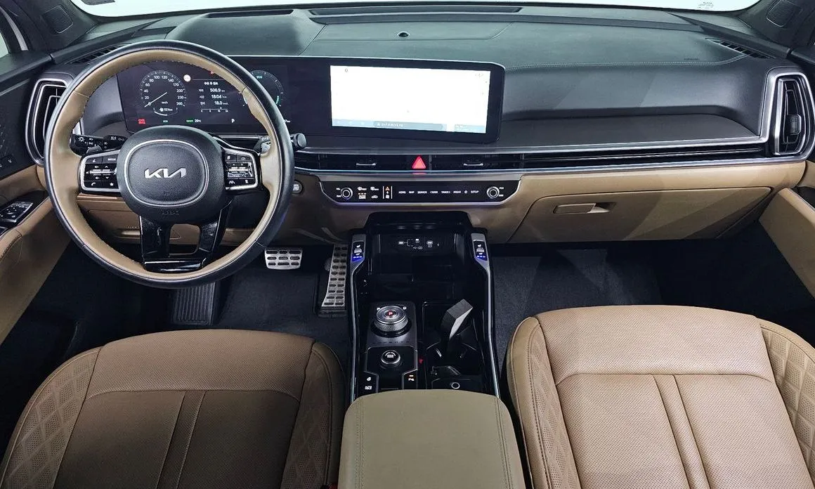 Kia Sorento — фото 9