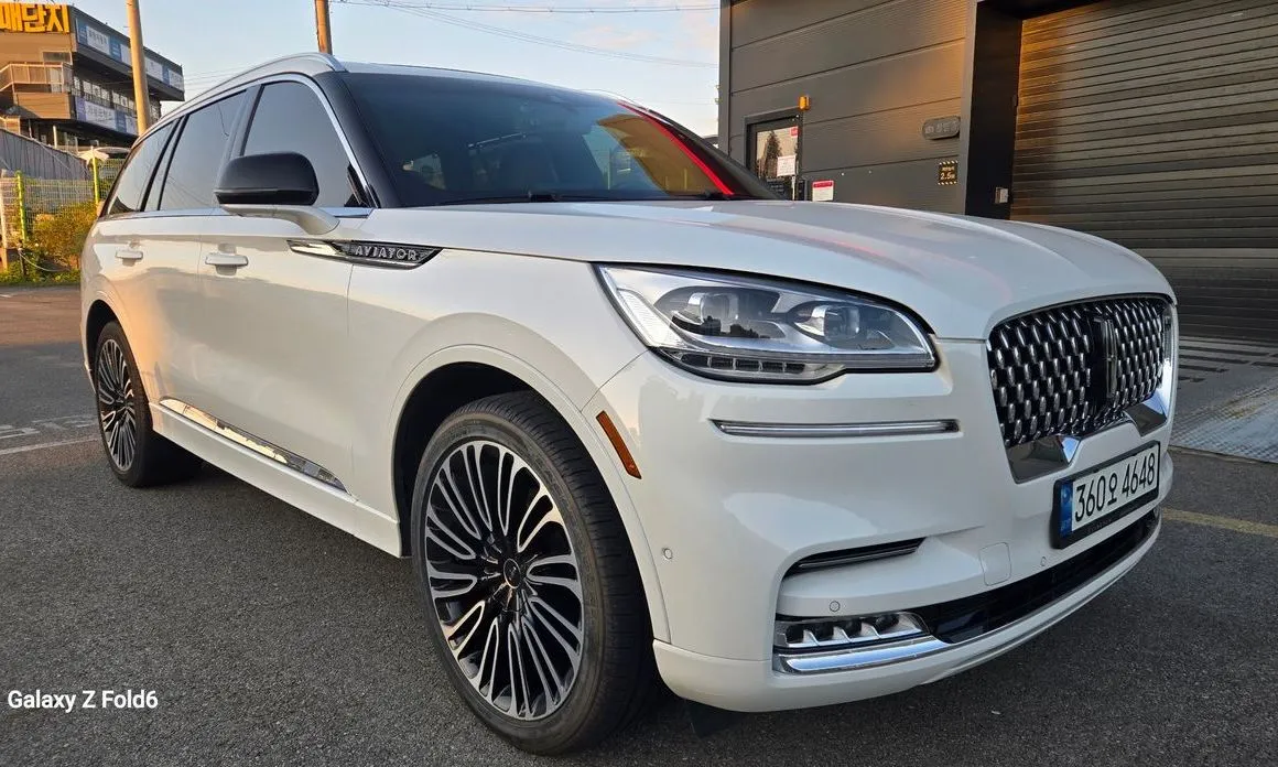 Lincoln Aviator — фото 8