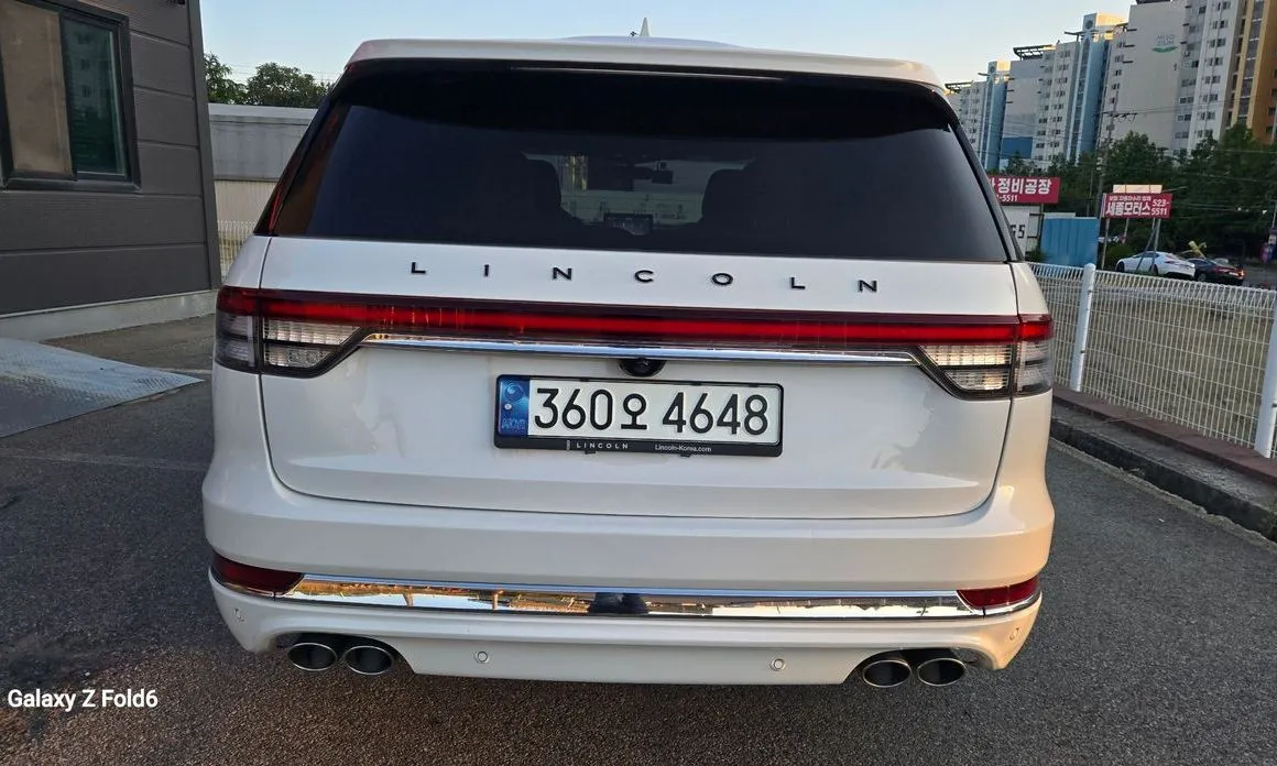 Lincoln Aviator — фото 9