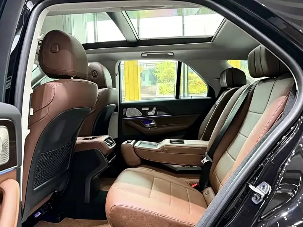Mercedes-Benz GLE (Import) — фото 2